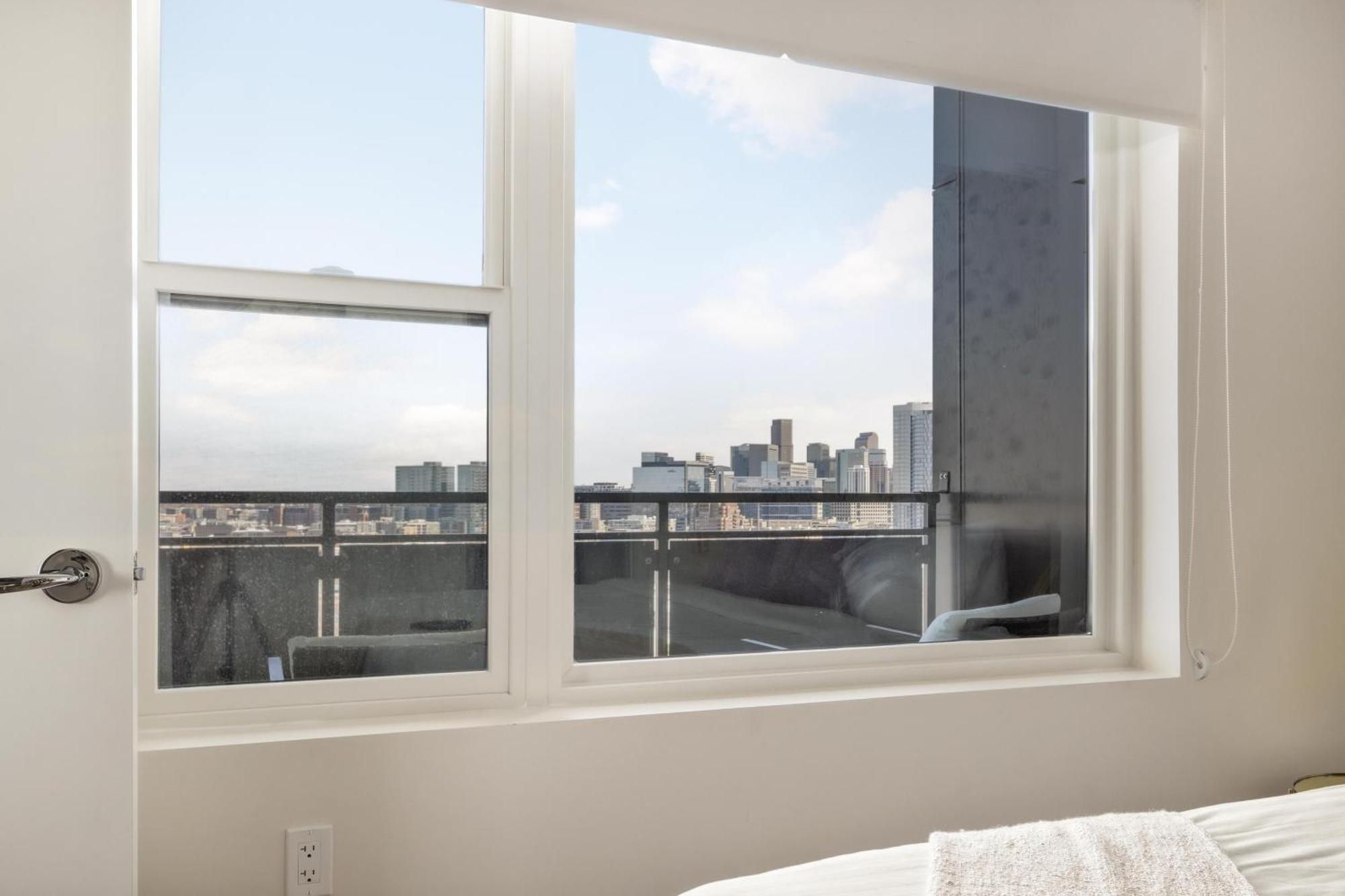 Top Floor | Amazing Windows | Zuni Lofts Denveri nemzetközi repülőtér Kültér fotó